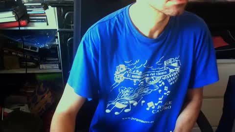 Vampiro Diurno online show from November 7, 10:26 am