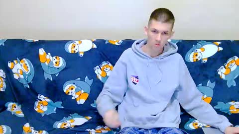 lester_broo online show from October 10, 9:14 pm