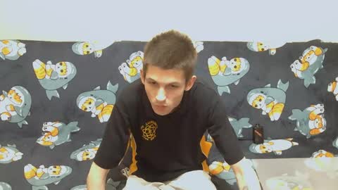 Snapshot of lester_broo chatting on May 23, 10:25 pm lester_broo online show from May 23, 10:25 pm