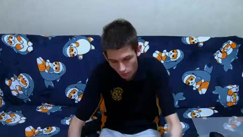 Snapshot of lester_broo chatting on May 26, 10:39 pm lester_broo online show from May 26, 10:39 pm