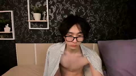 Lester online show from August 5, 2:42 pm