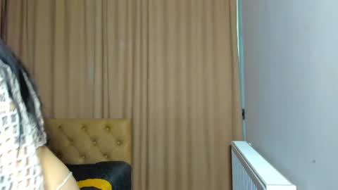 lesyaliss online show from May 16, 7:56 pm