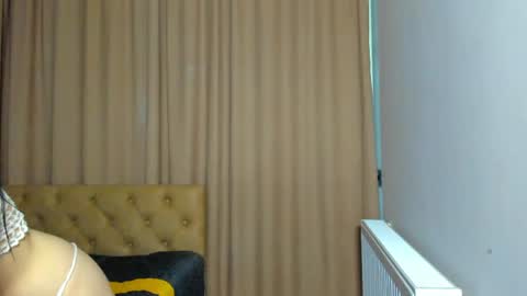 lesyaliss online show from May 16, 8:18 pm