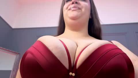 Snapshot of lethia_void chatting on February 14, 9:33 pm Lethia online show from February 14, 9:33 pm