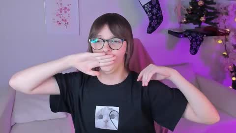 Snapshot of letoria_notley chatting on January 9, 8:43 pm letoria_notley online show from January 9, 8:43 pm