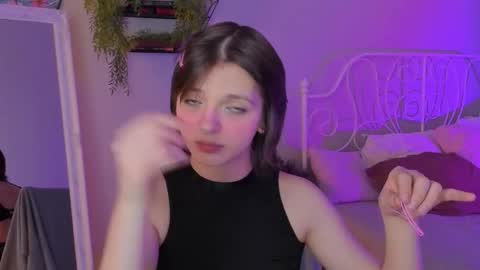 Snapshot of letoria_notley chatting on January 10, 8:32 pm letoria_notley online show from January 10, 8:32 pm