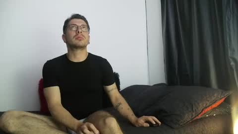 Torres online show from April 19, 4:34 am