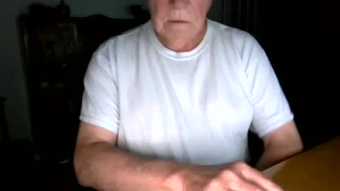 Snapshot of letscum2gether0 chatting on July 7, 2:14 am letscum2gether0 online show from July 7, 2:14 am