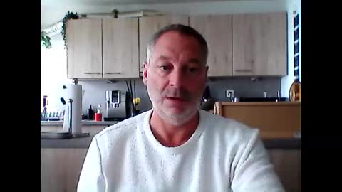 letshavefun2gether68 online show from September 28, 10:09 am