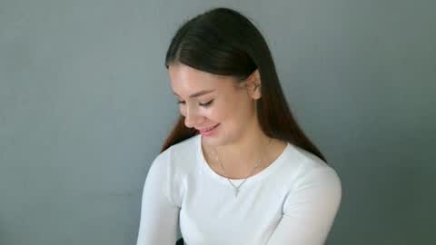 Emily online show from September 11, 7:19 am