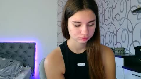 Emily online show from October 30, 7:32 am