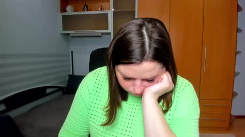 Naomi online show from May 8, 5:46 am