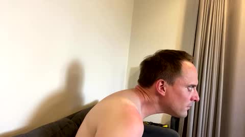 Snapshot of lettucespice chatting on January 10, 2:57 am lilithgaze online show from January 10, 2:57 am