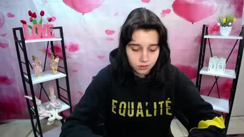 letty_curly online show from May 15, 5:25 am