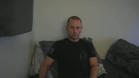 Snapshot of letzbenawtty2026 chatting on June 9, 4:13 am arizona222222 online show from June 9, 4:13 am