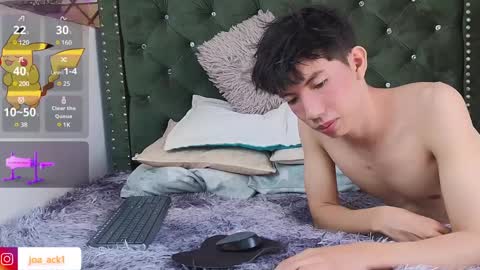 Levi  online show from January 21, 3:54 pm