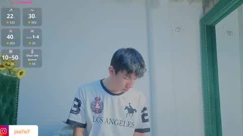Snapshot of levi_ackermann1 chatting on June 15, 7:16 pm Levi online show from June 15, 7:16 pm