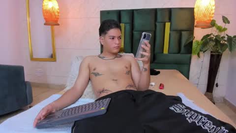 LevySteven online show from October 3, 5:04 am