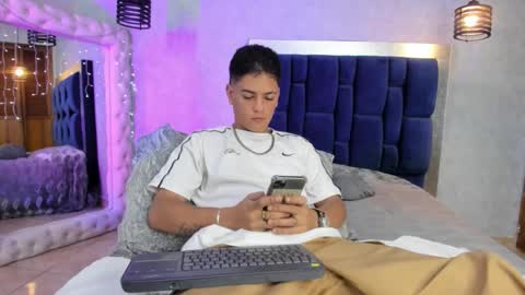 LevySteven online show from December 14, 4:51 am