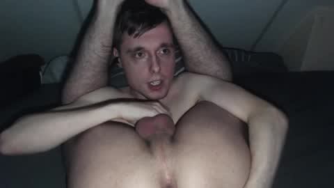 Snapshot of lewenzi chatting on February 15, 3:25 am lewenzi online show from February 15, 3:25 am