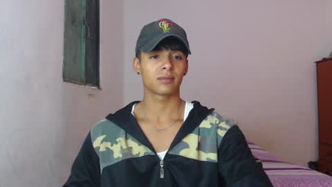 i  am lewis ly EDUARDO MEMDOZA15 online show from June 8, 5:13 pm