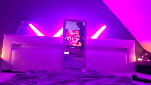 Snapshot of lex_333 chatting on January 11, 10:42 am lex_333 online show from January 11, 10:42 am