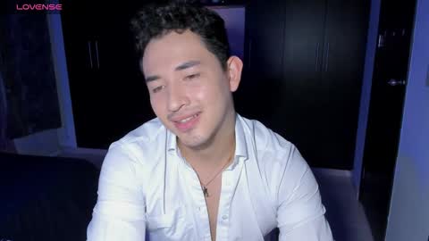 Snapshot of lex__miller chatting on October 23, 7:40 am lex__miller online show from October 23, 7:40 am