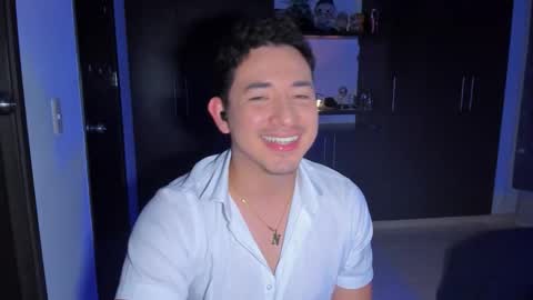 Snapshot of lex__miller chatting on October 24, 2:08 am lex__miller online show from October 24, 2:08 am