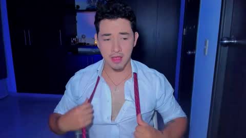 Snapshot of lex__miller chatting on October 28, 1:42 am lex__miller online show from October 28, 1:42 am