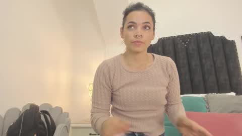 Snapshot of lexa_25_ chatting on November 17, 11:54 pm online show from November 17, 11:54 pm