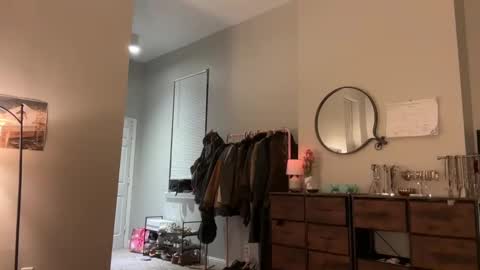 Snapshot of lexasworld1 chatting on December 6, 6:48 am lexa D online show from December 6, 6:48 am