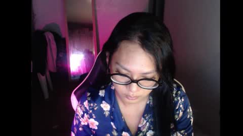 Snapshot of lexi09822 chatting on September 11, 12:16 pm Hev Lexi online show from September 11, 12:16 pm