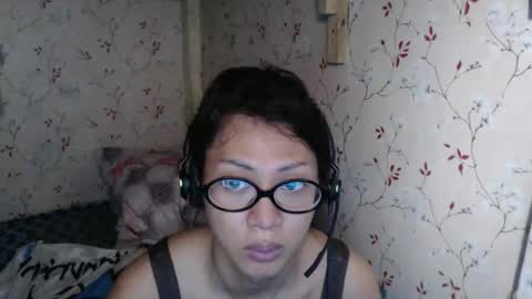 Hev Lexi online show from April 19, 1:32 pm