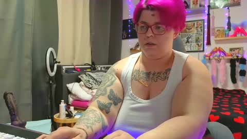 Snapshot of lexi2810 chatting on February 25, 7:36 pm Lexi und Lex online show from February 25, 7:36 pm