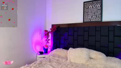 Snapshot of lexi_howard_ chatting on January 14, 5:13 am Lexi Howard online show from January 14, 5:13 am