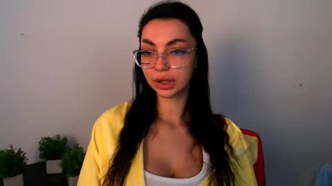 Alexia online show from May 8, 11:48 am