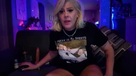 Lexi online show from February 19, 4:08 am