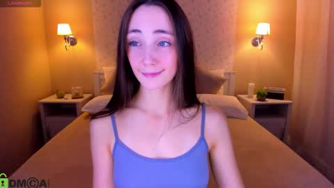 Snapshot of lexi_split chatting on September 10, 9:09 am Lexi GTM2 MonWedThurSatSun 1000am-400pm online show from September 10, 9:09 am