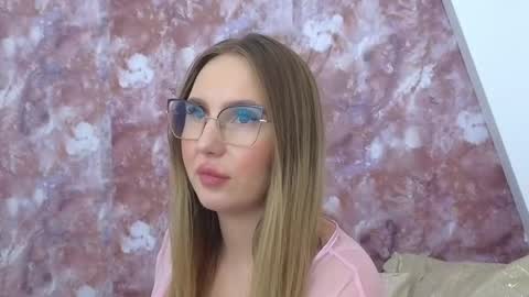 Snapshot of lexi_u_ chatting on January 20, 11:13 am LEXXY online show from January 20, 11:13 am