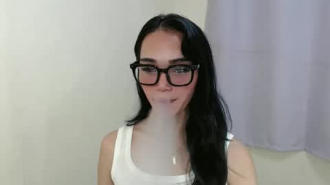 lexibabe_ online show from November 3, 3:57 pm