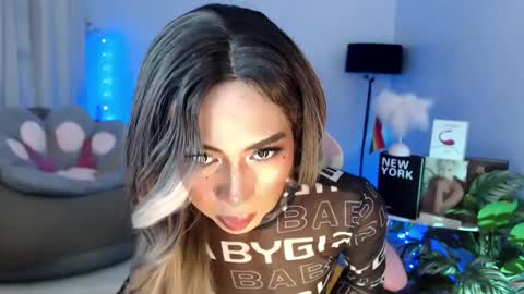 Snapshot of lexie_loveee chatting on February 28, 4:32 am lexie_loveee online show from February 28, 4:32 am