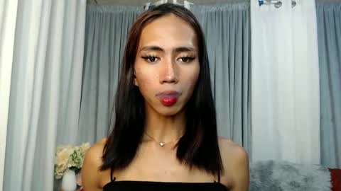 lexie_loveee online show from April 24, 2:30 pm