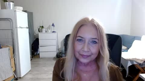 Snapshot of lexie_wild chatting on February 27, 3:15 pm Lexie online show from February 27, 3:15 pm