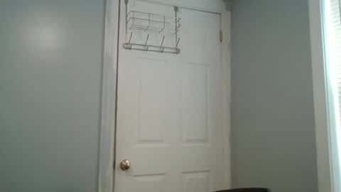 Snapshot of lexiebanks1111 chatting on November 19, 4:29 pm Cassy online show from November 19, 4:29 pm