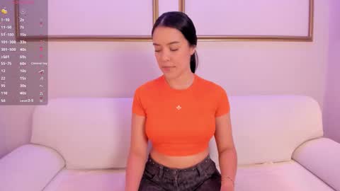 Lexie Thompson  online show from February 13, 12:12 pm