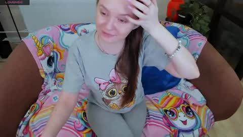 Lexi online show from May 11, 6:30 am