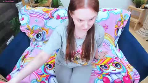Lexi online show from May 19, 6:31 am