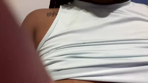 Snapshot of lexiilucky chatting on November 3, 4:25 am lexiilucky online show from November 3, 4:25 am