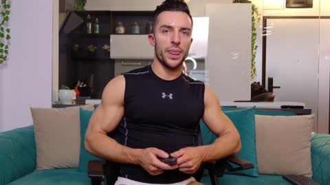 Snapshot of lexin25 chatting on December 22, 4:48 pm Askme online show from December 22, 4:48 pm