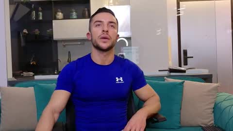 Snapshot of lexin25 chatting on February 1, 3:32 pm Askme online show from February 1, 3:32 pm